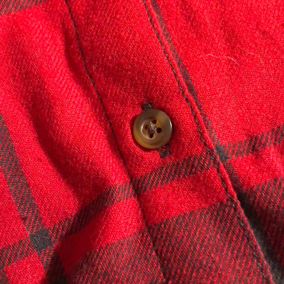 Field And Stream Red and dark grey flannel - Picture 2 of 2
